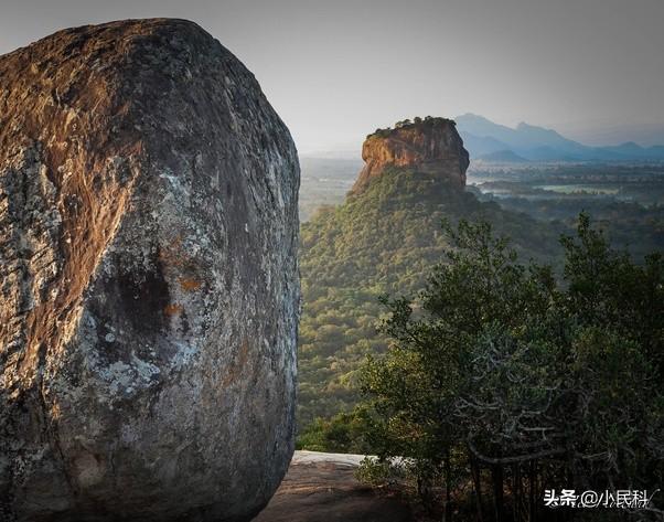 世界上的神秘电台，为什么收音机从我们的手机里消失了呢