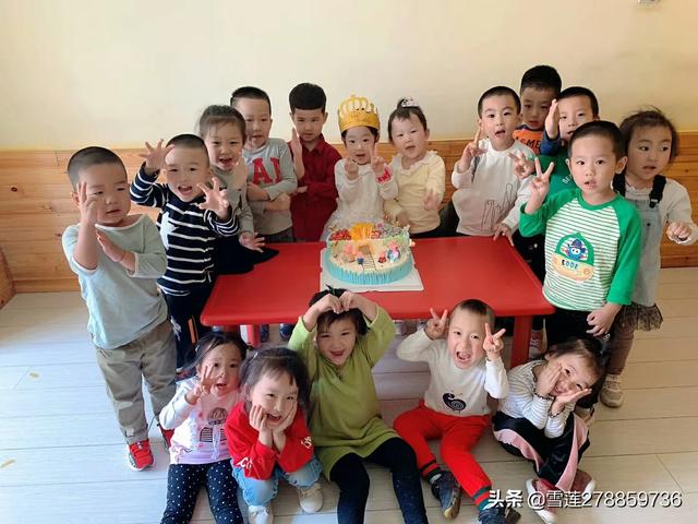 发朋友圈的句子 正能量:你们朋友圈每天正能量满满的都是干什么的？