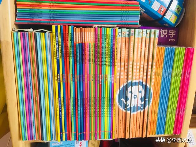 三岁多宝宝一天到晚都闹着要看动画片,怎么办？