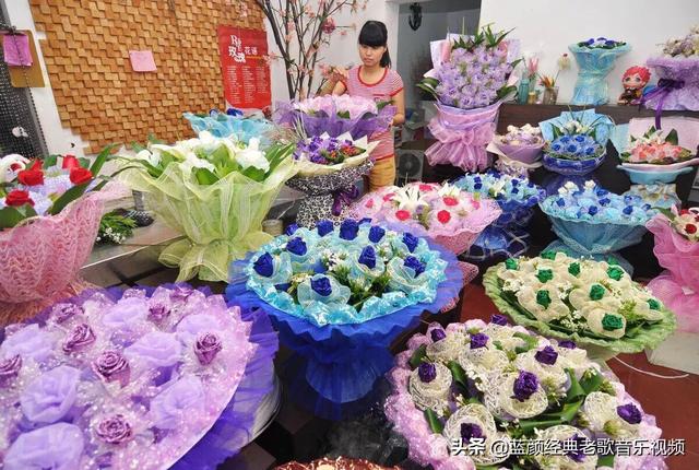 西方的情人节送玫瑰?，我国的“七夕”情人节送什么花好呢？