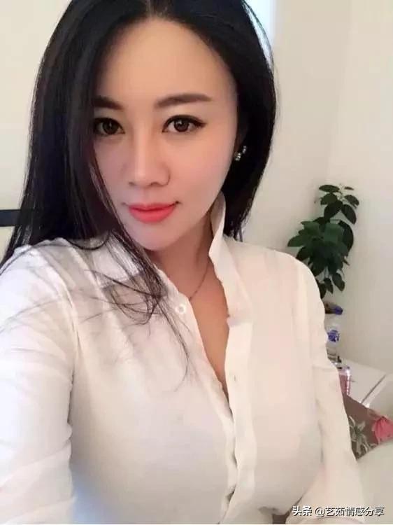 密春雷双胞胎多大了:喜欢成熟的女人，是心理问题吗？