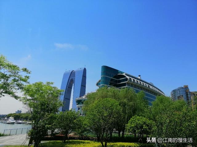 苏州有哪些值得一看的古建筑及现代建筑？