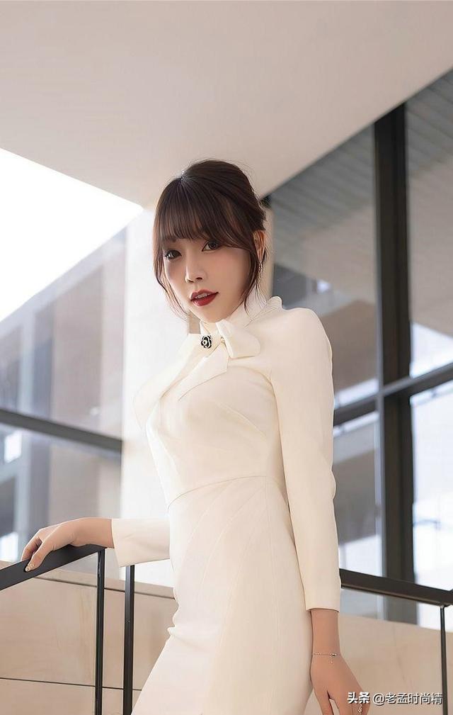 女生微信名简单优雅的<a href=https://maguai.com/list/68-0-0.html target=_blank class=infotextkey>学生</a>:在校女<a href=https://maguai.com/list/68-0-0.html target=_blank class=infotextkey>学生</a>如何才能穿搭低调又优雅呢