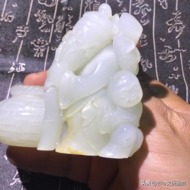 玉佩:手上有十几件明清时期的玉器，想出手几件，怎样出手？