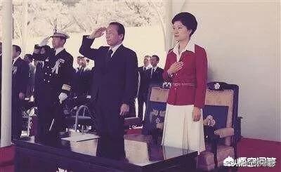 朴翔:朴正熙被韩国政府定性为日本走狗韩奸冤枉他吗？