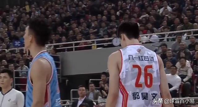 八一男篮郭昊文和石颜博被曝光脚踏多只船，王治郅会封杀他吗