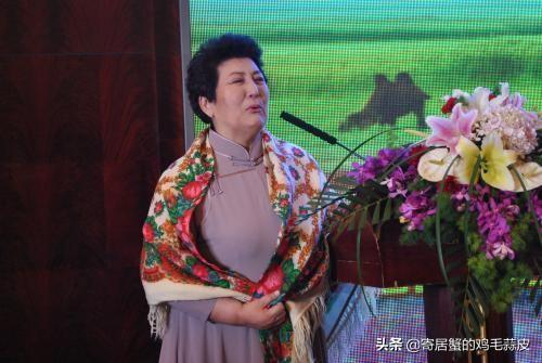 你觉得草原歌曲哪几首最好听,你喜欢的内蒙古歌手是谁,为什么？