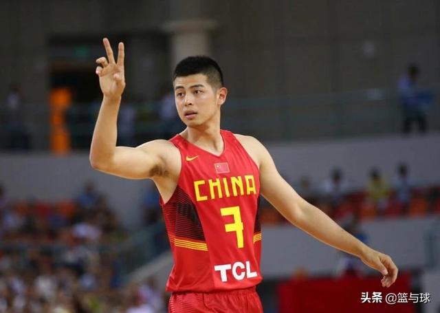 请问各位球友方硕和李楠到底是啥关系？