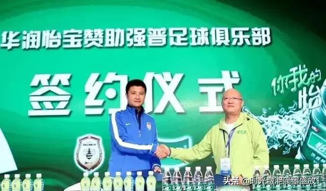 球场上熠熠生辉的吴承瑛，在私底下却是一个默默寡言的人吗？