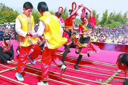 三月三是哪个民族的节日:三月三歌会是哪个民族的节日？