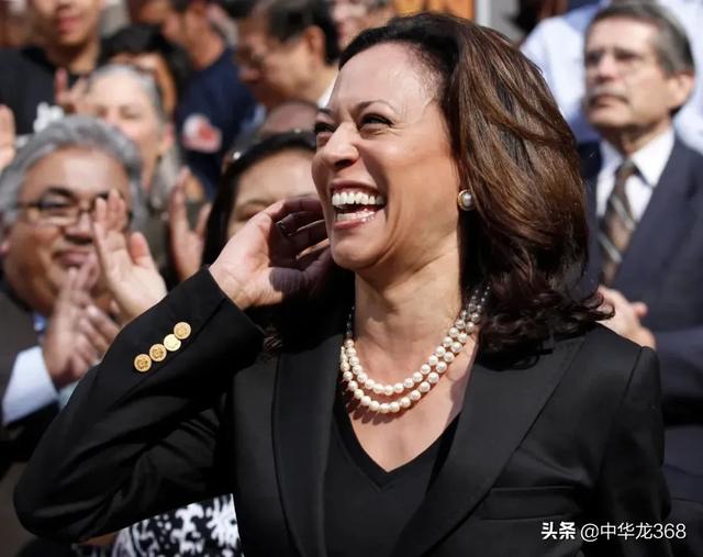 头条问答 - 美国现任副总统哈里斯,经常突然大笑不止,有心理学解释吗?