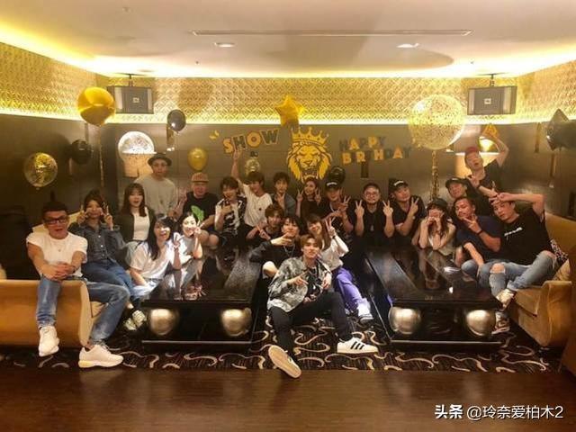 蝴蝶姐姐是谁:你们觉得蝴蝶（简恺乐）爱不爱罗志祥我觉得她应该是爱