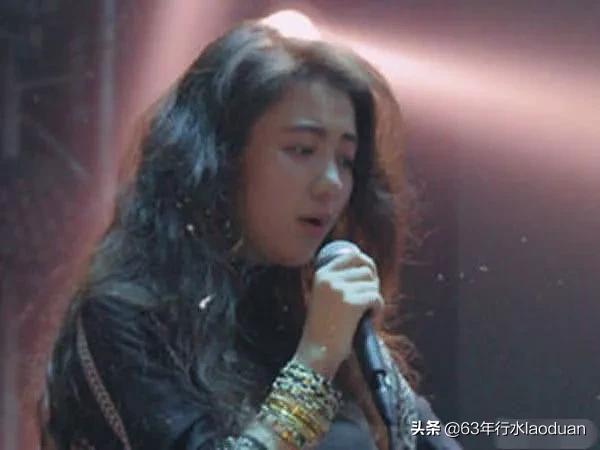 如何评价《中国好声音2019》优秀学员旦增卓嘎被淘汰和吉萨莎玛退出比赛？