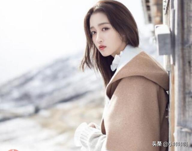 关少曾:关晓彤姐姐是同父异母的吗