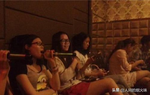 帅哥被强制榨精:当女人用什么样的态度对你时，就不需要再做挽留了