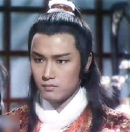 《射雕英雄传》中：黄蓉貌美如花，杨康为何对她无动于衷？插图46