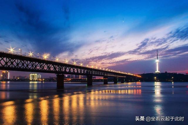 沪汉蓉高铁什么时候通车，沪汉蓉高铁和沪蓉沿江高铁的区别