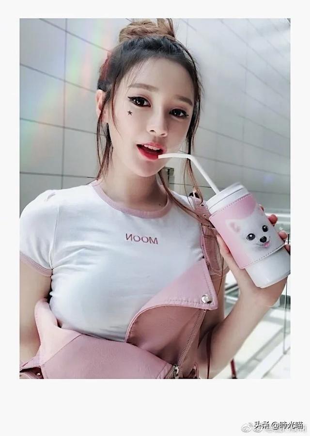 杨颖整容前:新晋美女演员黄诗棋，因撞脸杨颖被爆整容，真相如何？