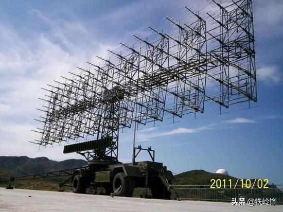 美空军基地战机坠毁:怎么看美国加f16战机坠毁，这是自5月起出现的第5起坠机事件