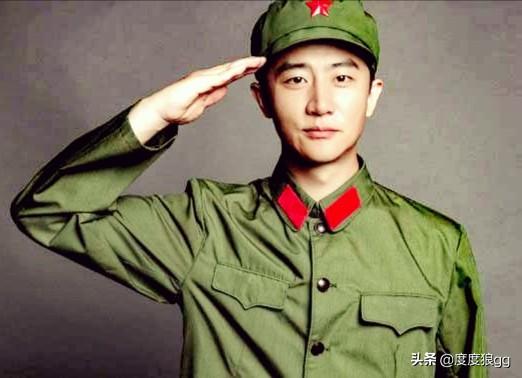 解放军高级将领:为什么军人见到比自己军衔高的都要称为首长？