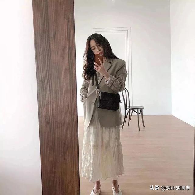 微信名字简单大方女香:双胞胎男孩简单大方的名字 姓朱