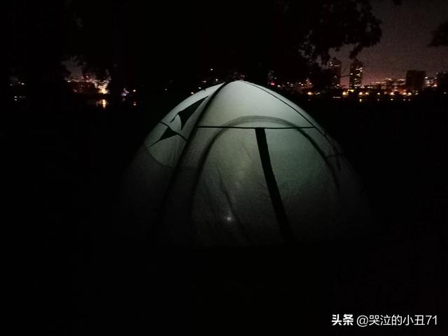 骆驼的帐篷和牧高笛的帐篷哪个质量好些,性价比高些？