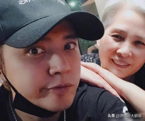 罗志祥罗妈妈照片:有人扒一下罗志祥和他妈妈的事吗？