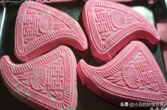 大家可以分享一下自己家乡的特色美食（一定要区级或是县级以下的,包括区县）吗？