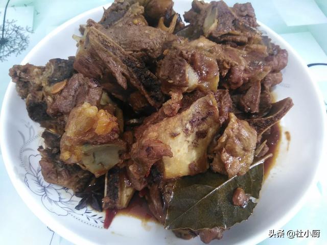 猪大骨和猪肉能一起炖汤吗？