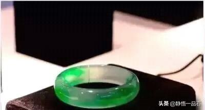 一对7亿的翡翠手镯,全世界最贵的20件“天价翡翠”长什么样？