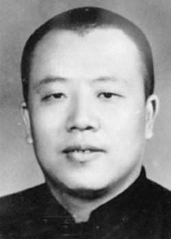 郭德纲师爷赵佩茹在相声界声望如何？马三立为何会和他搭档说相声？