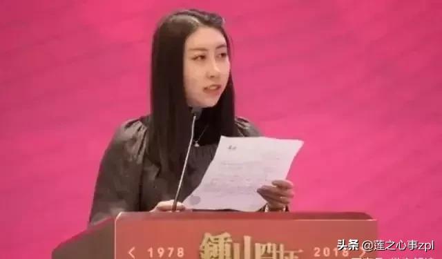 最近很火的贾浅浅和她的十首诗,不知是因为文笔好还是老爸好？