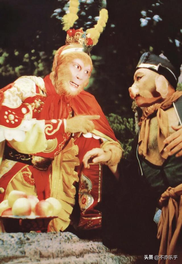 赤胸朱顶雀乐队:金翅大鹏究竟多怂，为什么会诞生鹏吹？