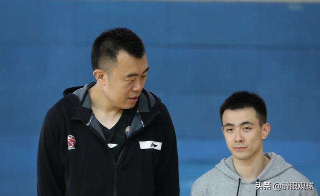 韩德君抱起潘长江:为什么韩德君说训练场上不会照顾任何人