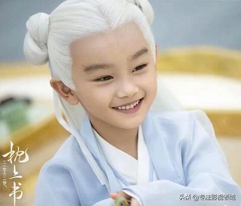 白滚滚第几集出生:《三生三世枕上书》白凤九的儿子为什么叫白滚滚？