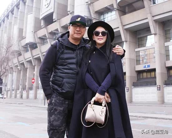 傅首尔老公:同样是女强男弱，为啥李湘夫妇出问题，杜江霍思燕却恩爱如初？