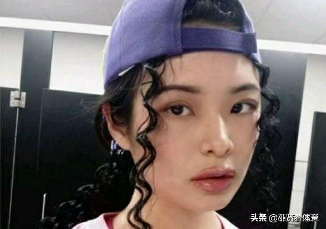 网传许可馨改名许立娜，为回国作准备，大家怎么看？