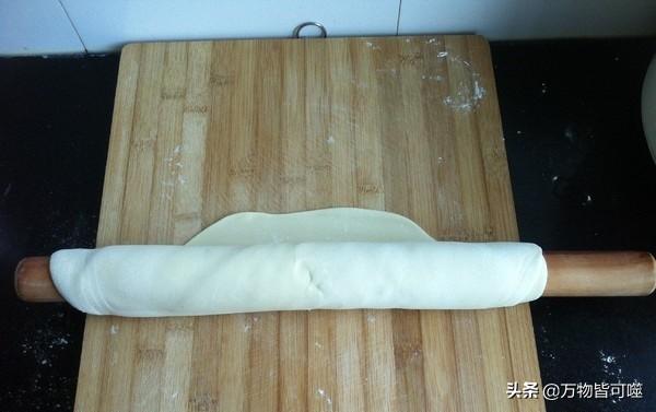 柳岩化身美厨娘:亲们，蜗居在家都制作出了哪些美食呢配图求分享，我也想尝尝