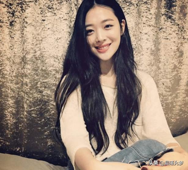 雪莉为什么自杀:如何看待原f(x) 成员崔雪莉自杀身亡？