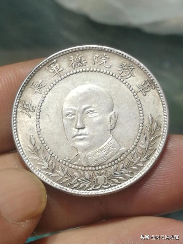 品相好的百灵鸟图片:百灵鸟图片大全 这个唐头一千伍佰元不只倒是亏还是赚？