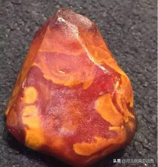 蜜蜡吊坠,克价40的蜜蜡吊坠是真品吗？