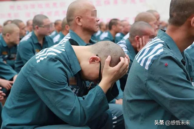 好奇怪一个问题,监狱服刑人员是怎么熬过那么多春夏秋冬的？
