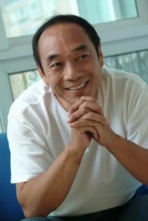 果静林:你希望拍一部袁隆平一生的电视剧吗？你认为谁出演最合适？