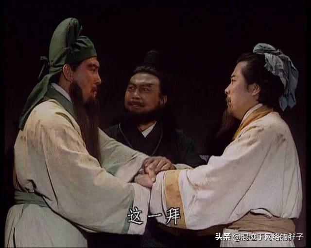 汉献帝怎么死的:如果刘备迎回汉献帝，并打败了其他诸侯，最后会怎么对汉献帝