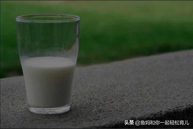 小孩长期喝牛奶有什么不好，长期喝牛奶的孩子真的会长得比较高吗