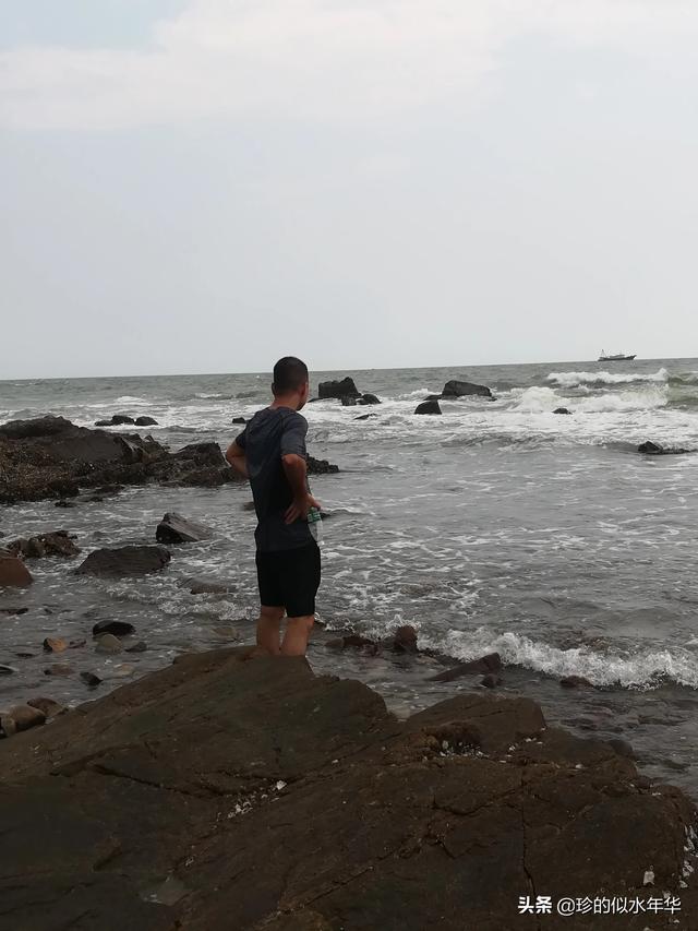 我们的老公是谁:白骨精的丈夫是哪位谁在她背上刻下“白骨夫人”四个字