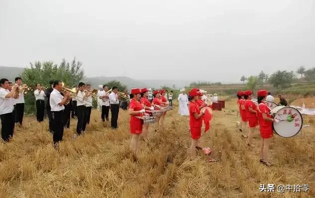 农村葬礼习俗能不能取消或简化？