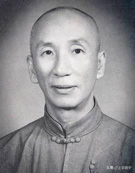 叶问真实历史:电影《一代宗师》叶问演的那么神。历史上的叶问真能打十个人吗？