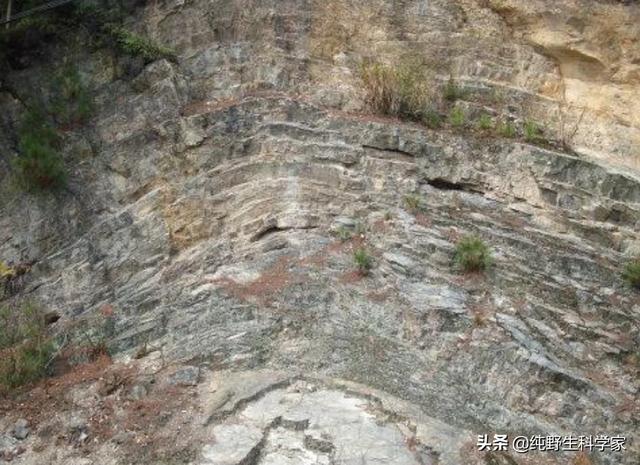 马拉维湖湖水涨落之谜:科学or玄学？真的是月球引发火山喷发的吗？