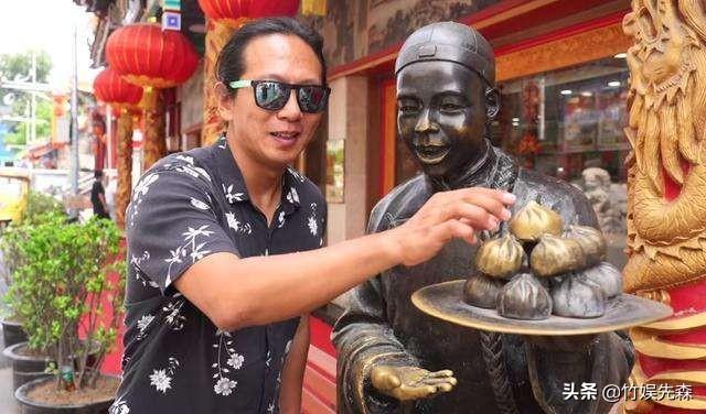 博主回应喂狗吃辣椒:顾客说包子难吃，狗不理见差评果断报警，老字号怎么混成了这样？
